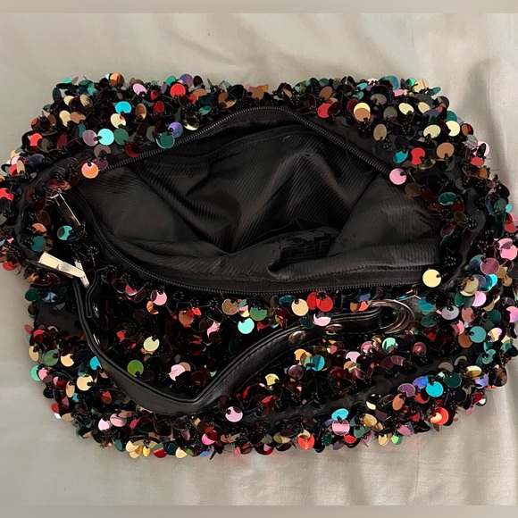 VINTAGE STUDIO by MICHELLE STUART Confetti Embellished Sweater (L) and Handbag. - Picture 10 of 14